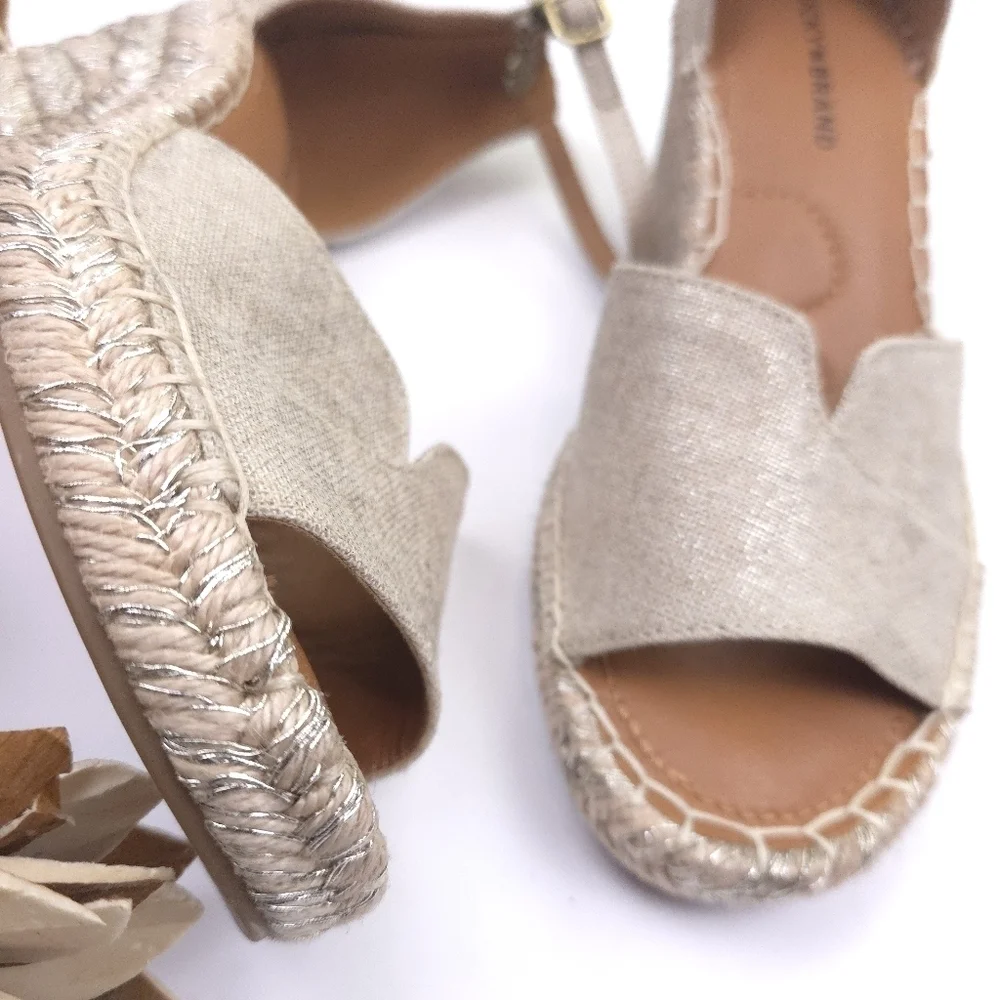 Lucky Brand Gorgeous Silver Weave Beige Espadrille Wedge Sandals Size 7½